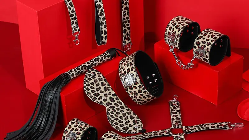 深圳女S讲解工具的消毒